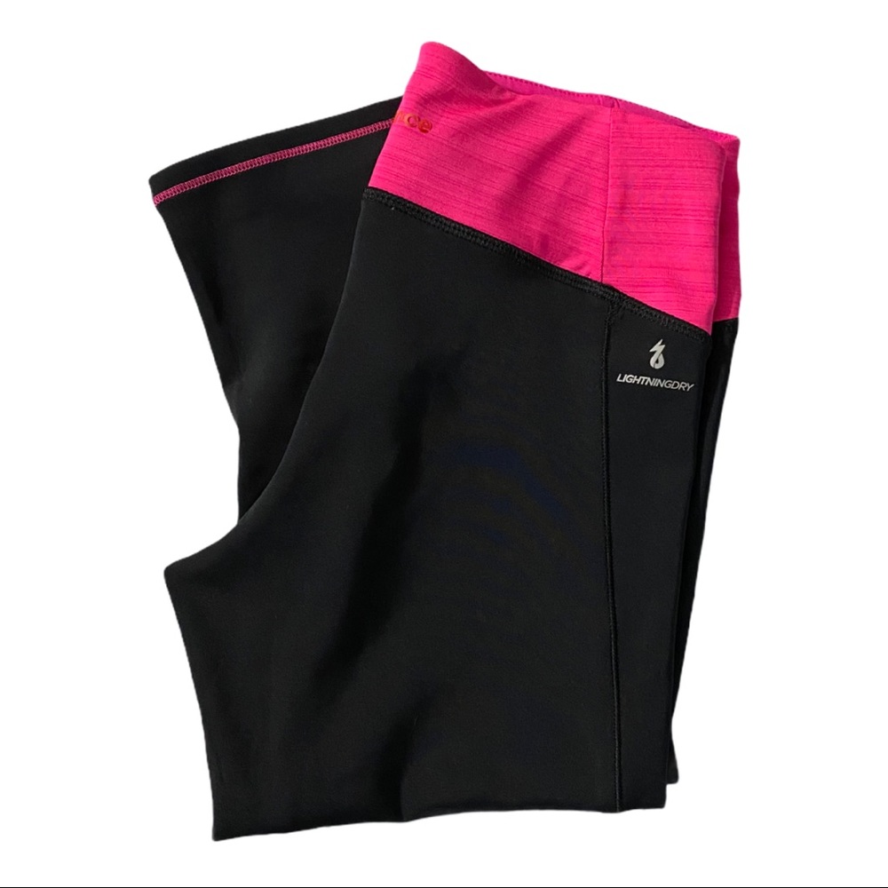 New Balance XS lightning dry work out pants